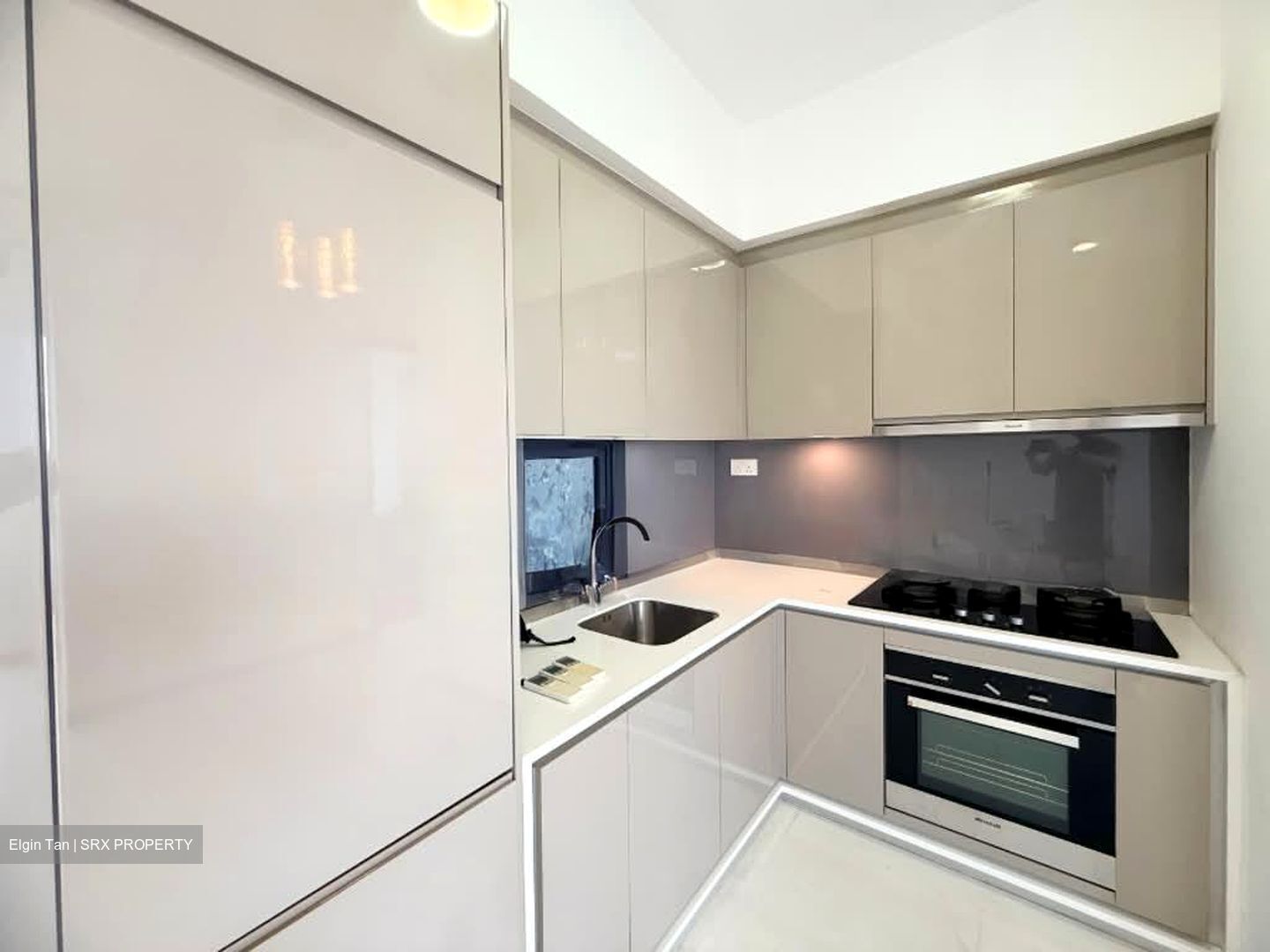 J Gateway (D22), Condominium #596560821